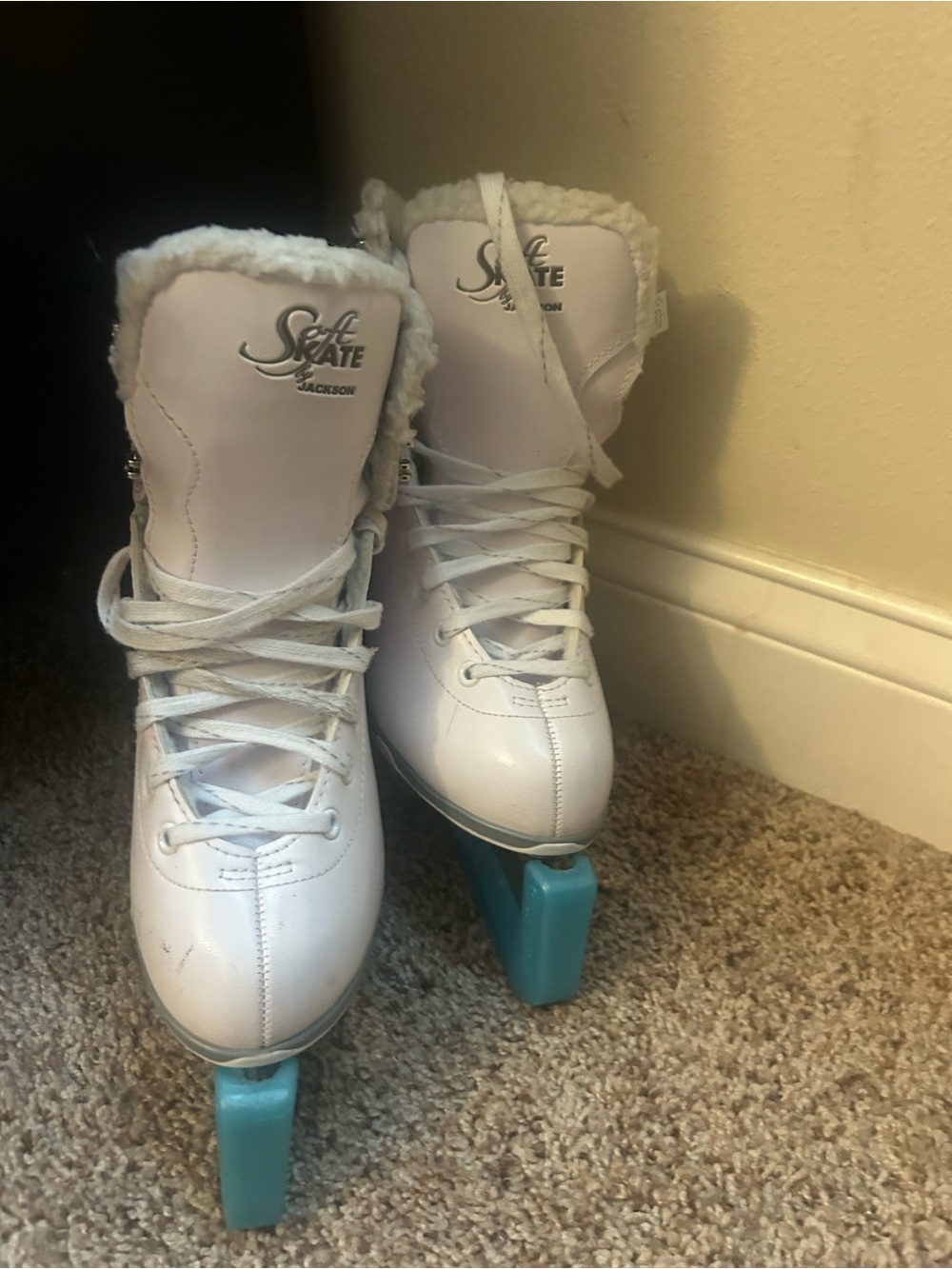 JACKSON White Women’s Figure Skates with Blue Guards